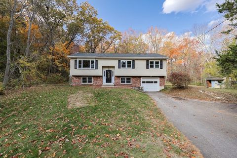 Photo of 815 Pound Hill Road, North Smithfield, RI 02896 (MLS # 73450272)