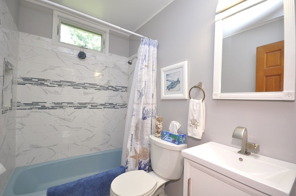 32 Brenda Ave, East Bridgewater, MA, 32 Brenda Ave, East Bridgewater, MA Photo #16