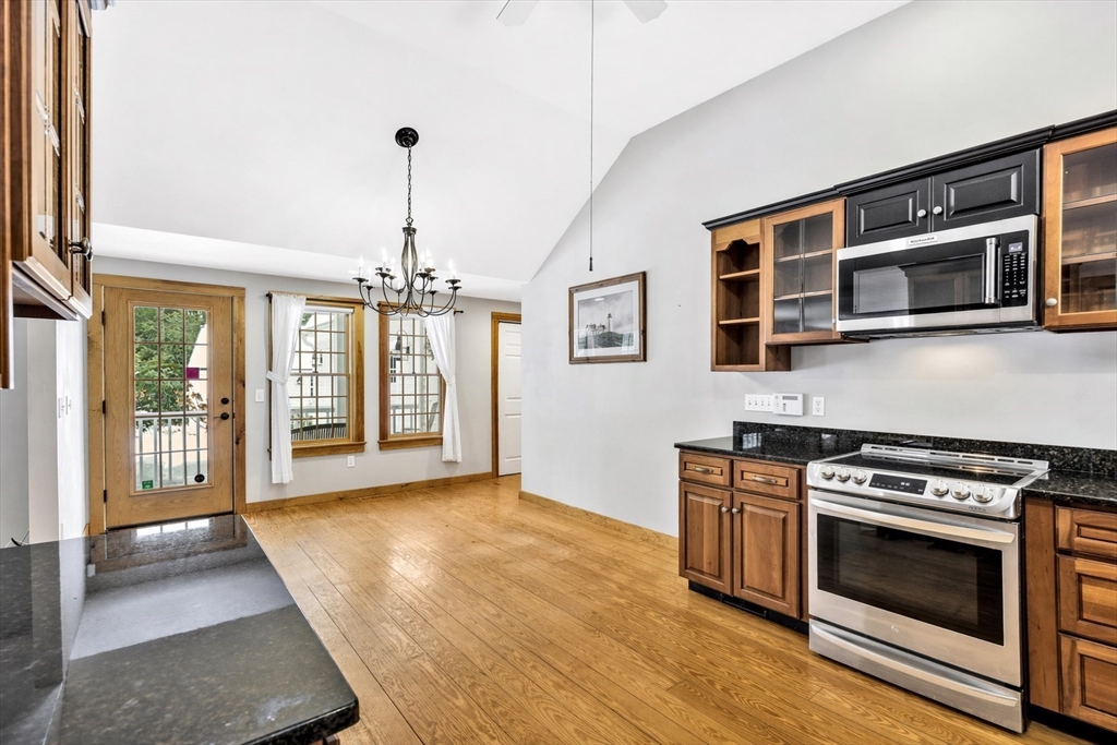 85 Clamshell Cove Rd
