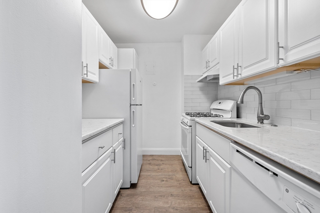 151 Tremont St 6H