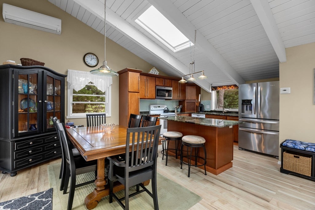 10 S Pond Dr, Brewster, MA, 10 S Pond Dr, Brewster, MA Photo #7