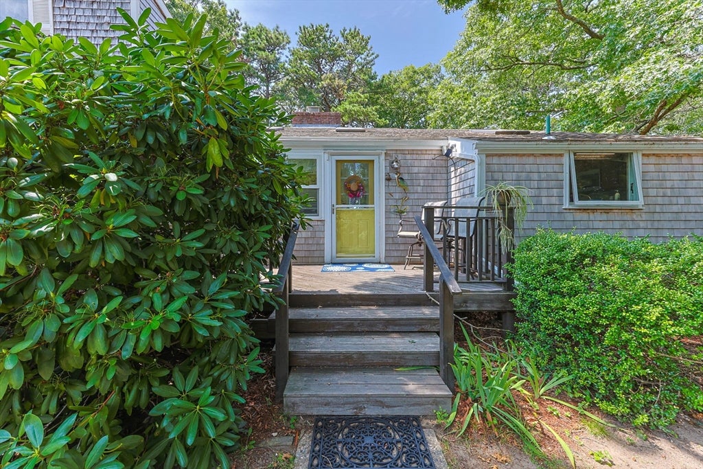 10 S Pond Dr, Brewster, MA, 10 S Pond Dr, Brewster, MA Photo #4