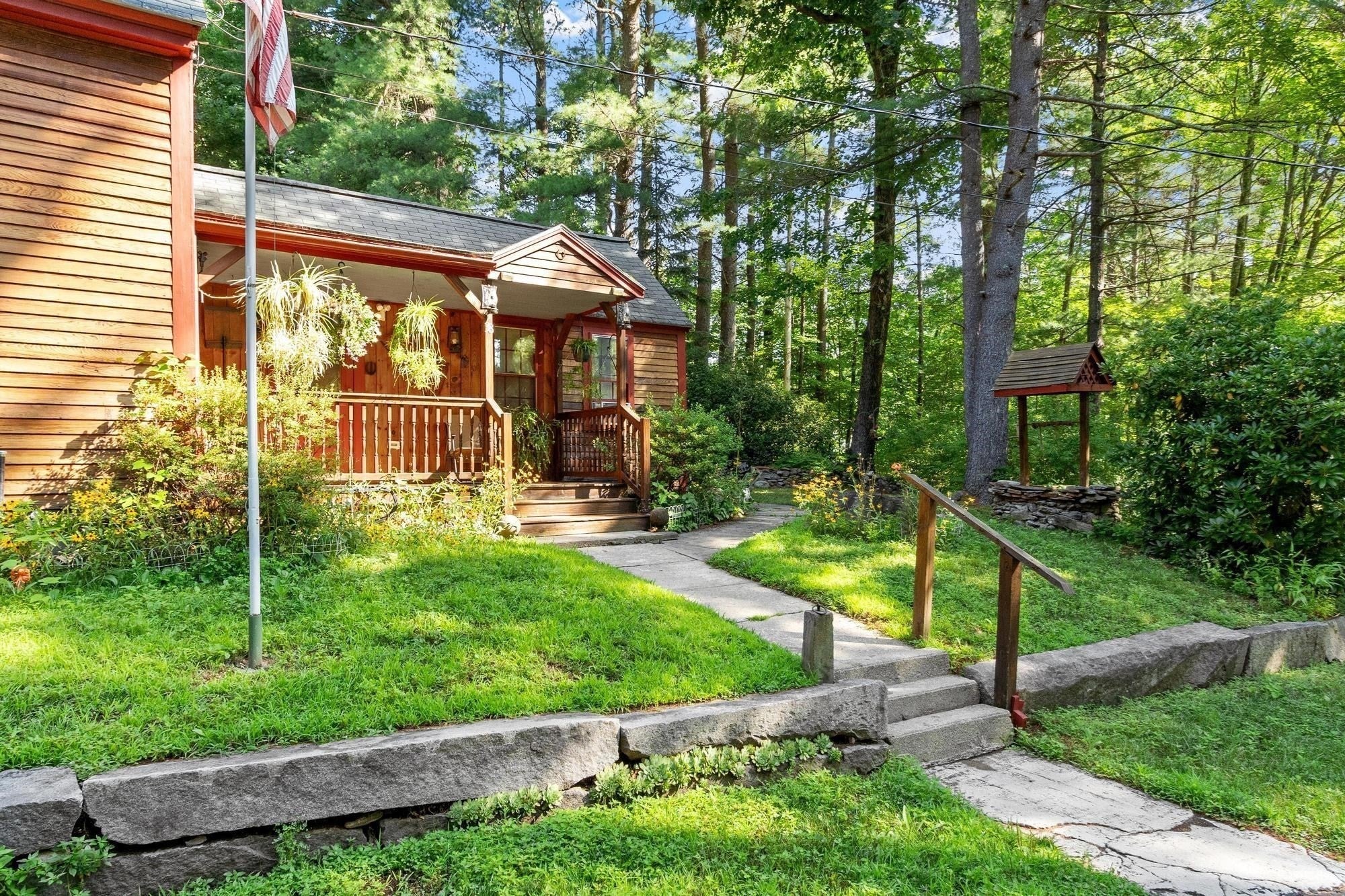 38 Laurelwood Rd, Sterling, MA Photo #6