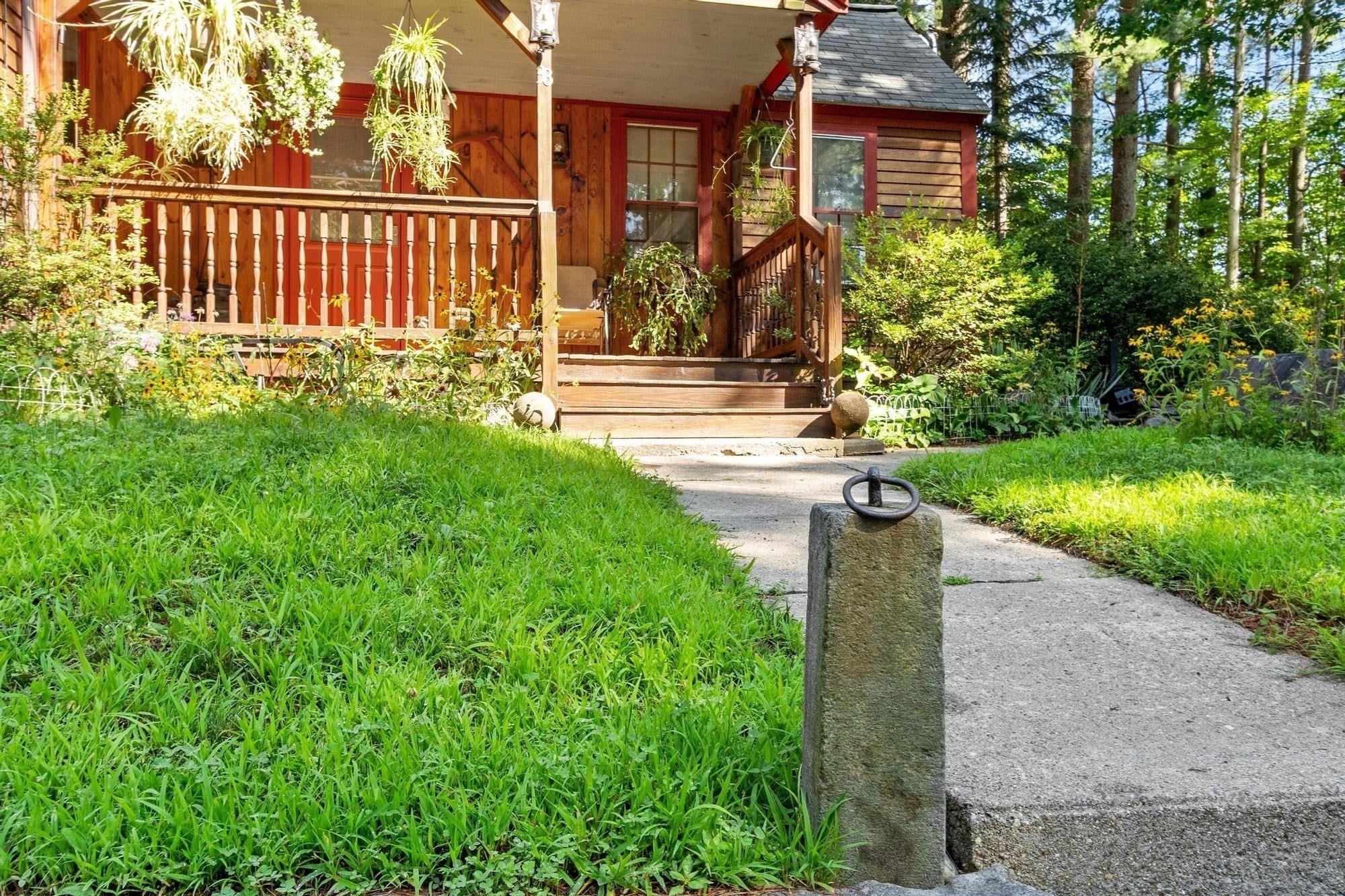 38 Laurelwood Rd, Sterling, MA Photo #11