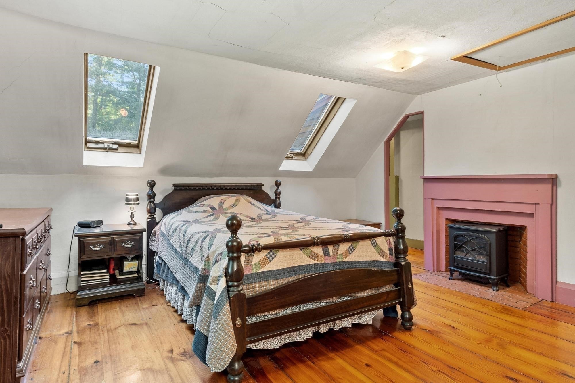 38 Laurelwood Rd, Sterling, MA Photo #32