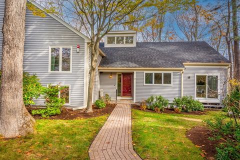50 Windingwood  Lane 50 Lincoln MA 01773