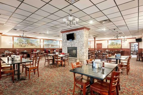 Photo of 406 Main St, Wakefield, MA 01880 (MLS # 73460548)