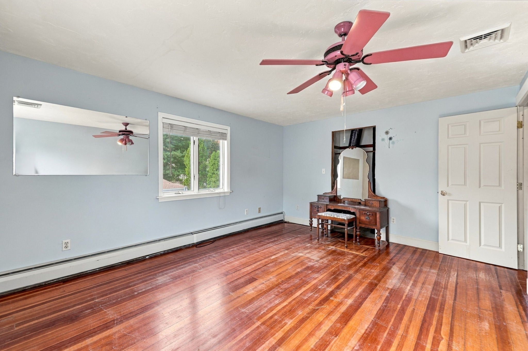 70 Hovey St, Watertown, MA, 70 Hovey St, Watertown, MA Photo #9