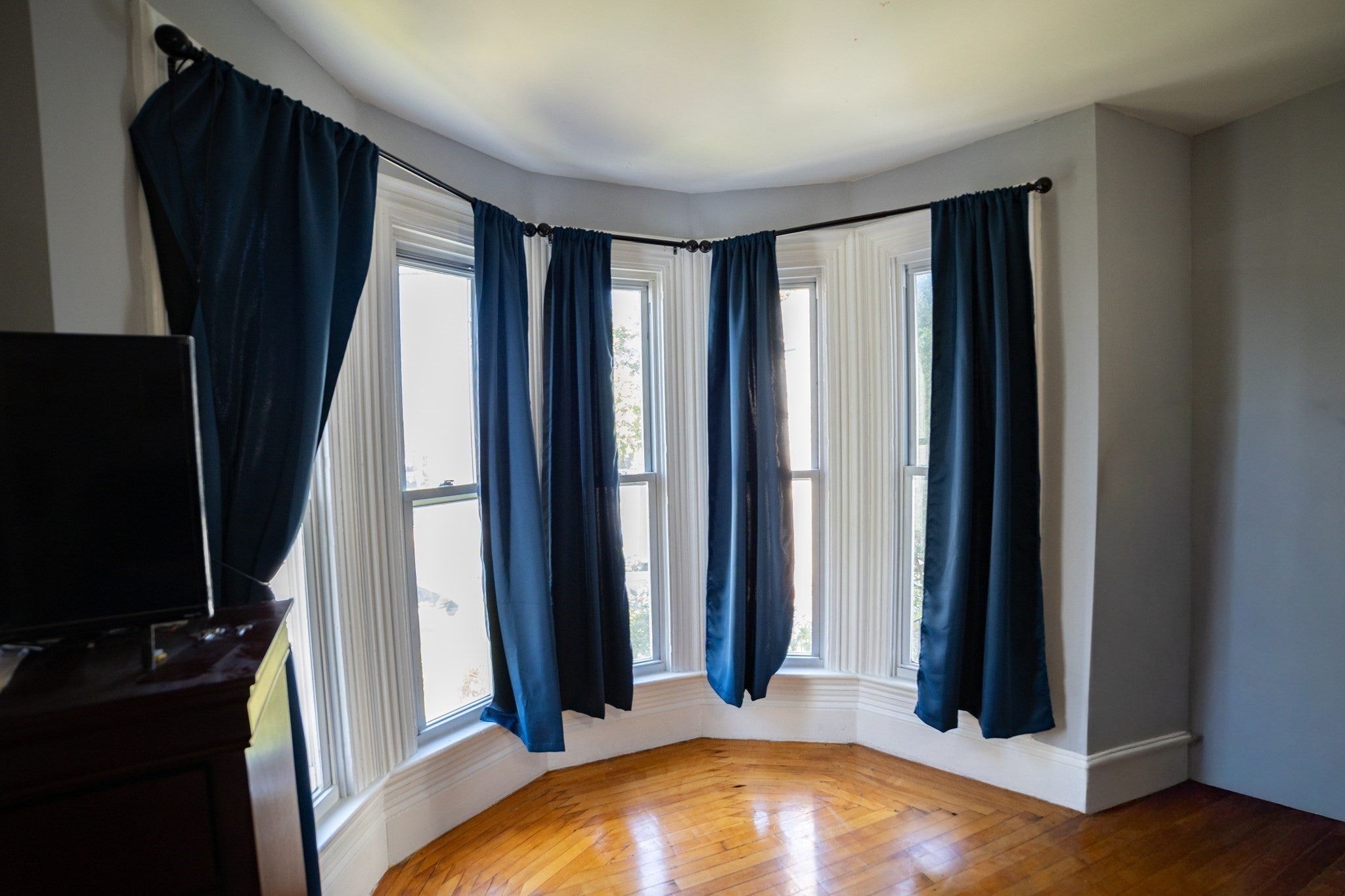 17 Myrtle St, Lowell, MA Photo #8