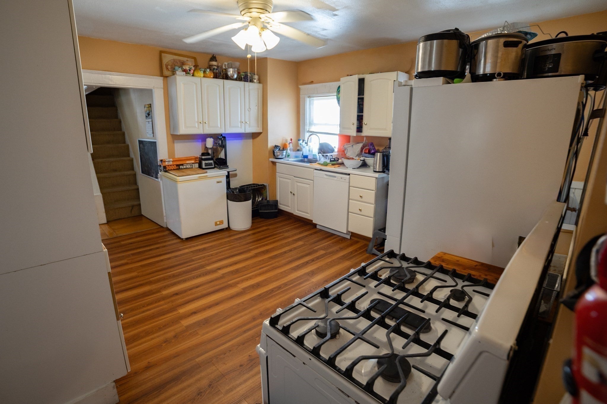 17 Myrtle St, Lowell, MA Photo #27