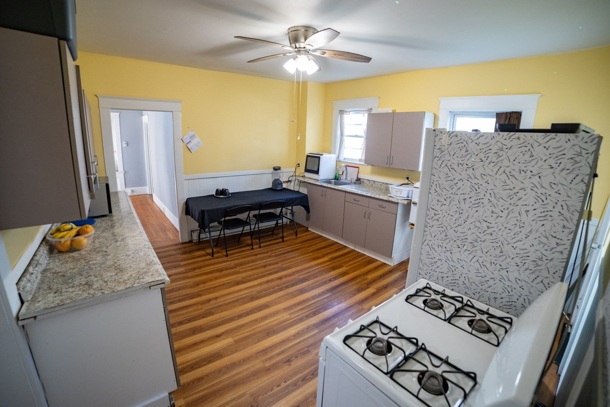 17 Myrtle St, Lowell, MA Photo #11