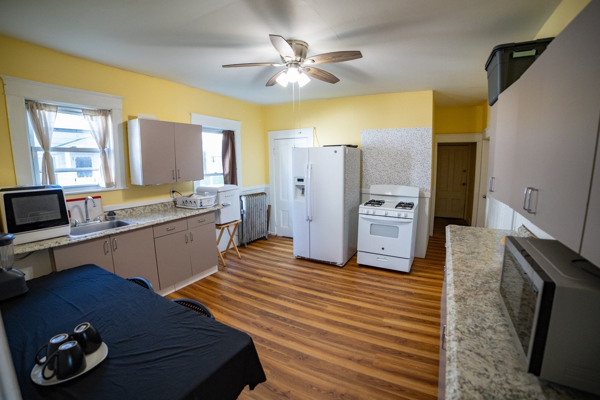 17 Myrtle St, Lowell, MA Photo #10