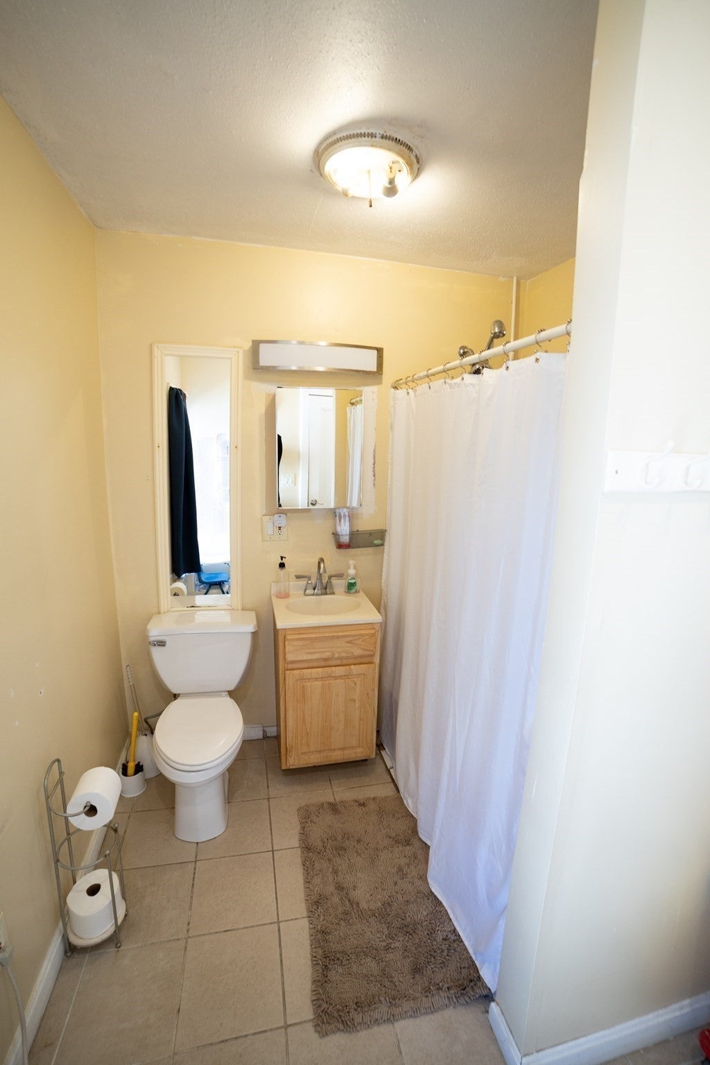 17 Myrtle St, Lowell, MA Photo #22