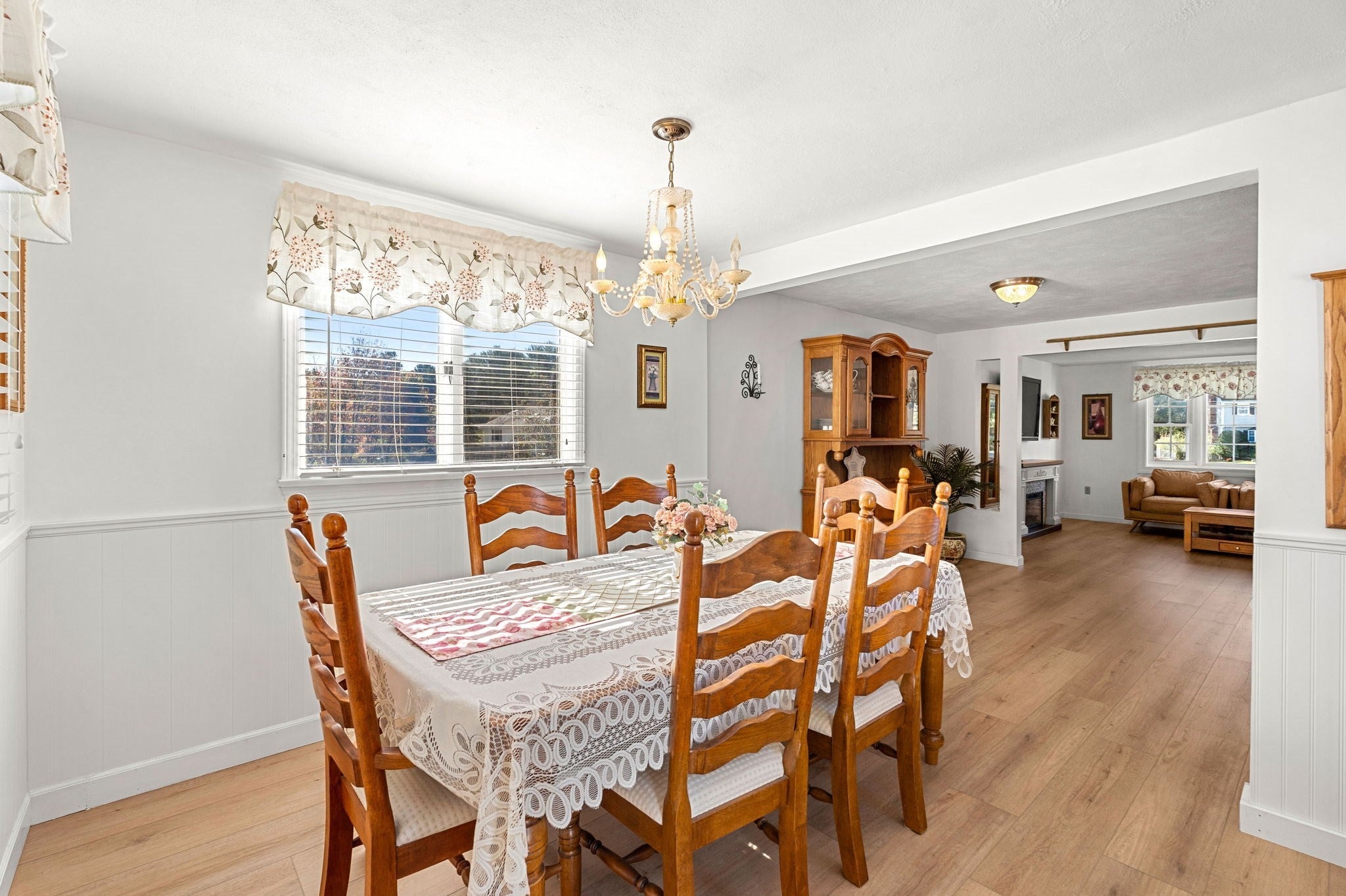 281 Beech St, Tewksbury, MA Photo #13