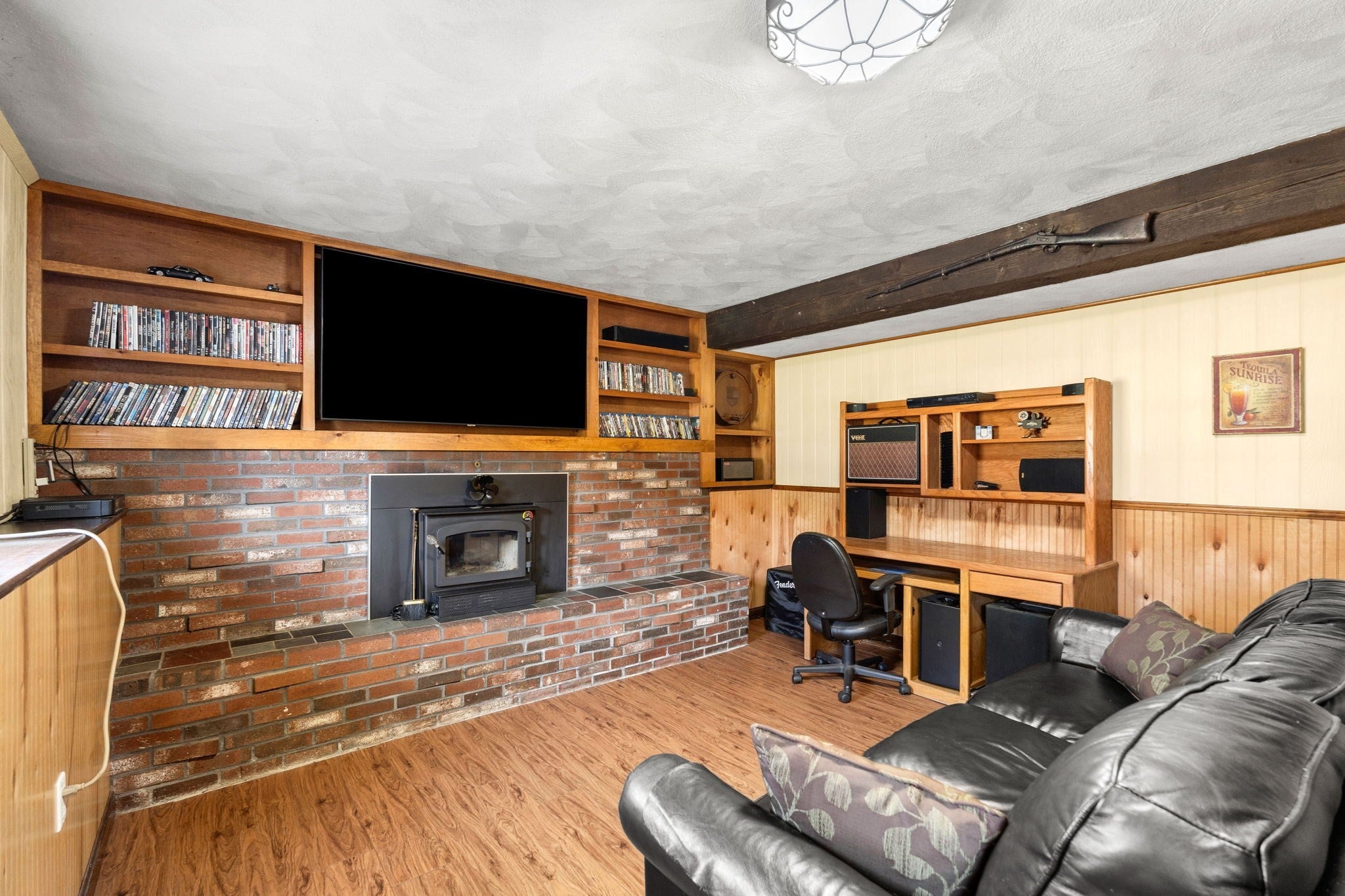 281 Beech St, Tewksbury, MA Photo #23