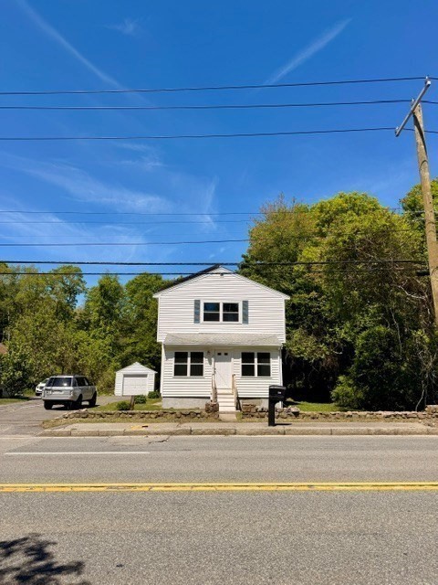701 Mill St