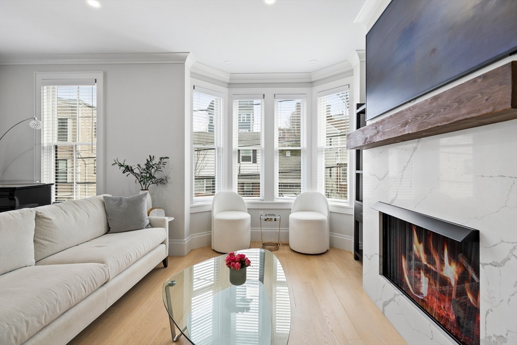 16-18 Chappie St 18