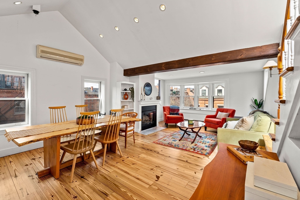 520 Shawmut Ave 4