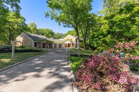 8 Evergreen Lane Hingham MA 02043