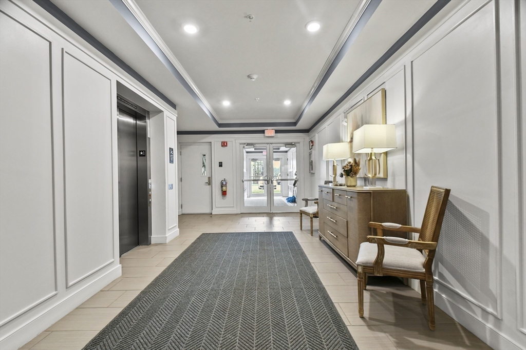 250 Martins Landing 103