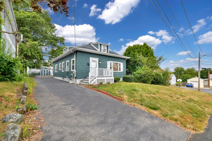 Photo 1 of 28 — 7 Williams Ave, Dedham, MA 02026