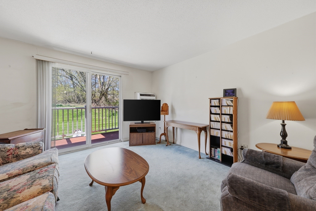 1 Brown Avenue 3-88