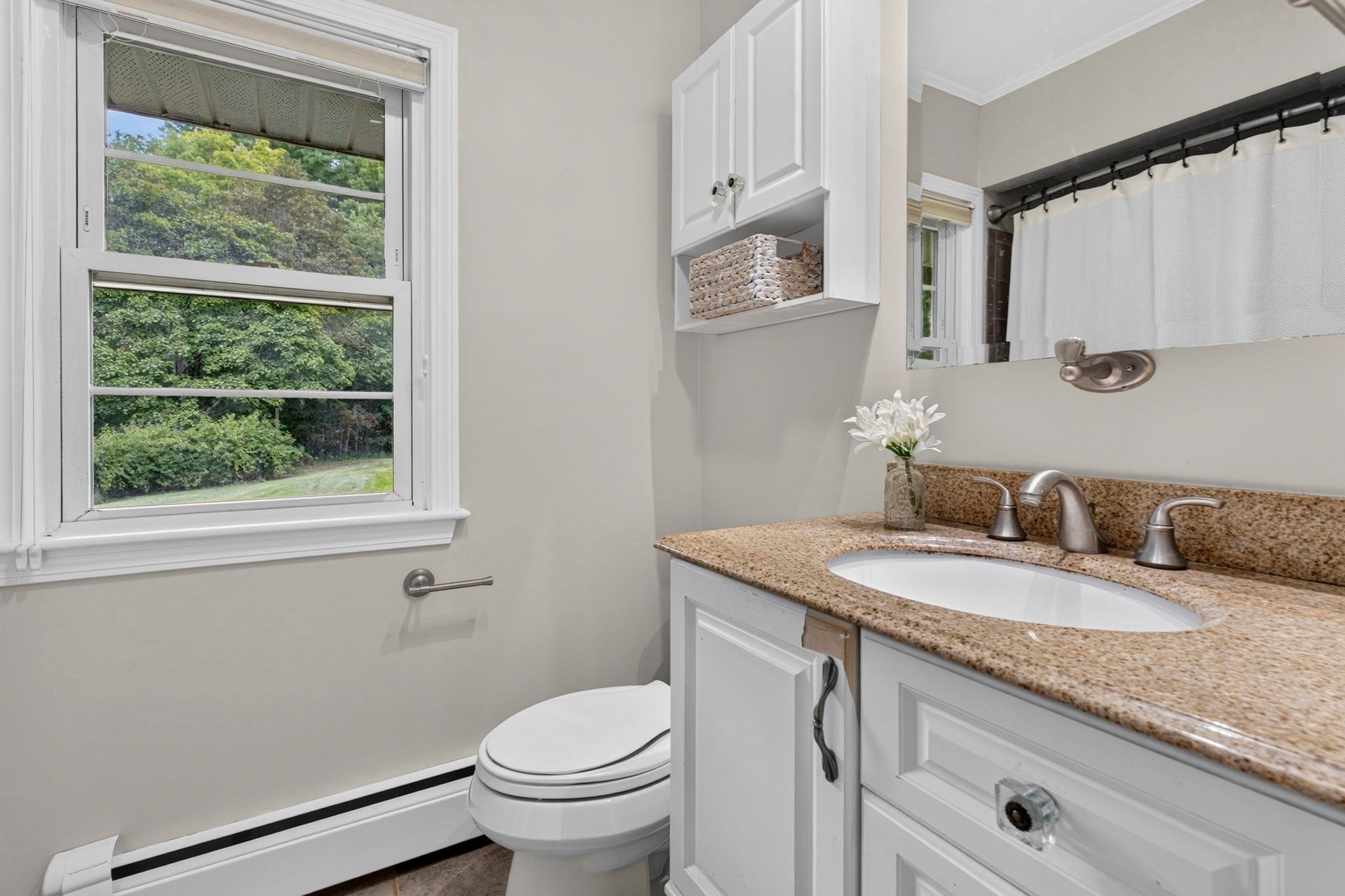 43 Madison St, Amesbury, MA, 43 Madison St, Amesbury, MA Photo #15