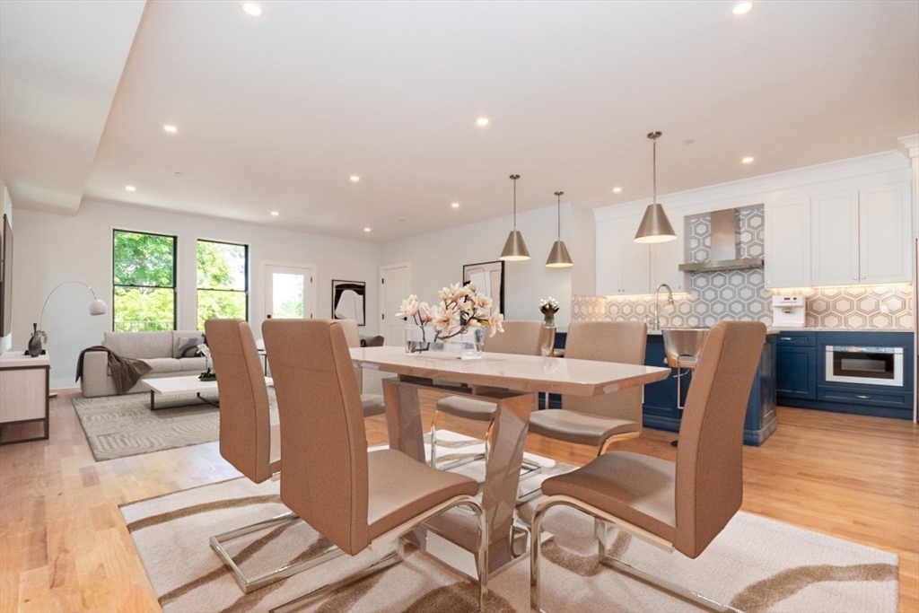 18-20 Parkman St 5