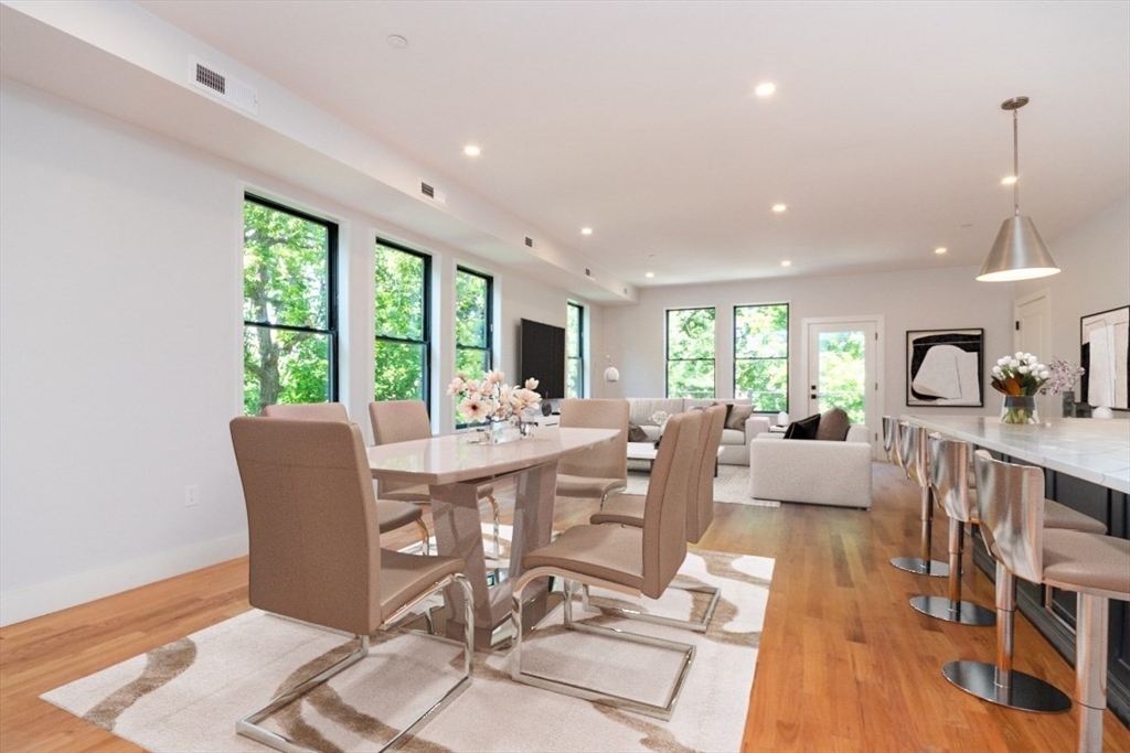 18-20 Parkman St 5