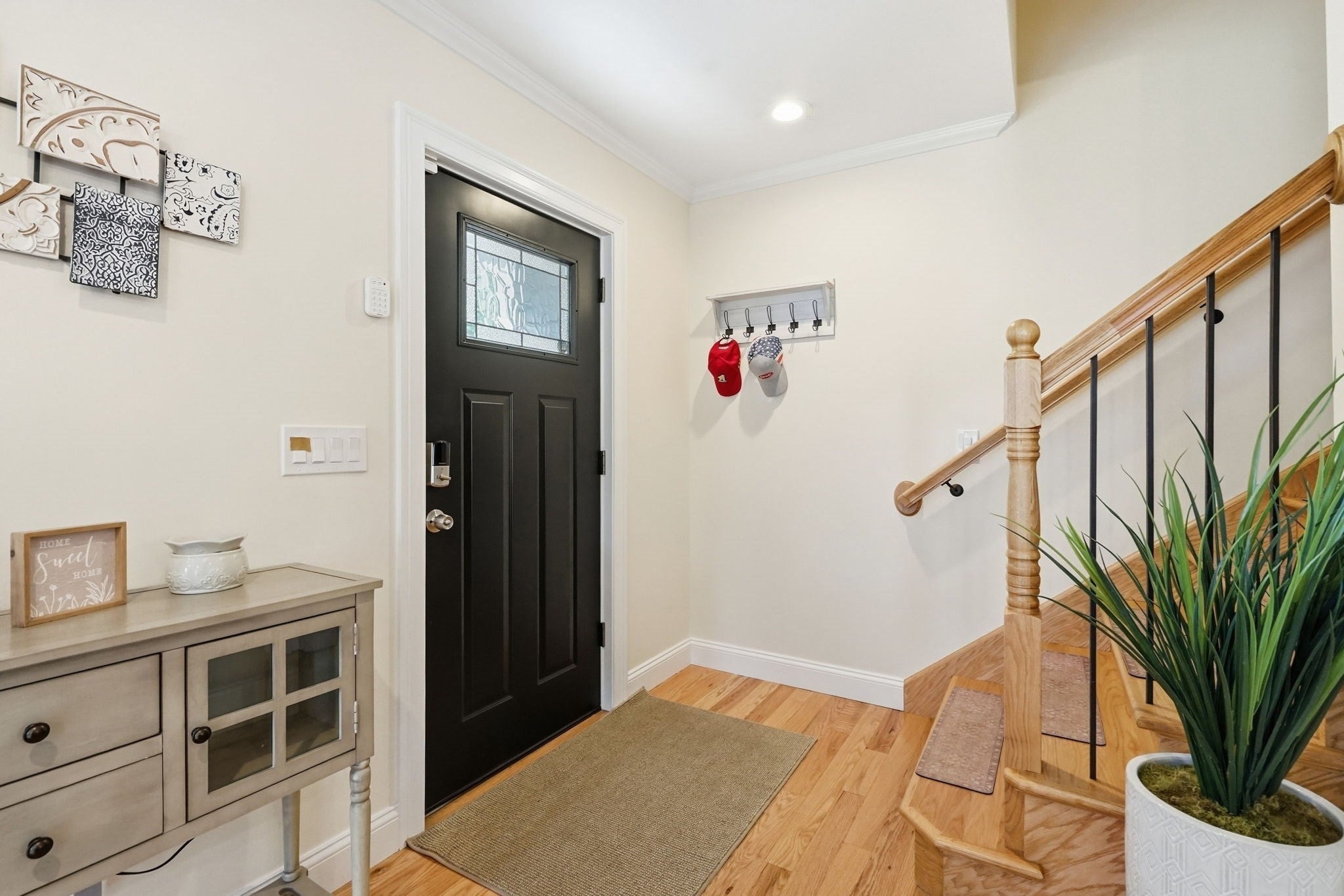 47 Fuller Rd