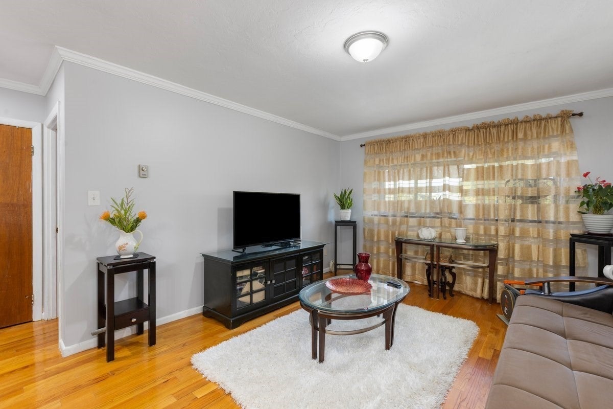 624 Hyde Park Ave #D3, Boston, MA Photo #1