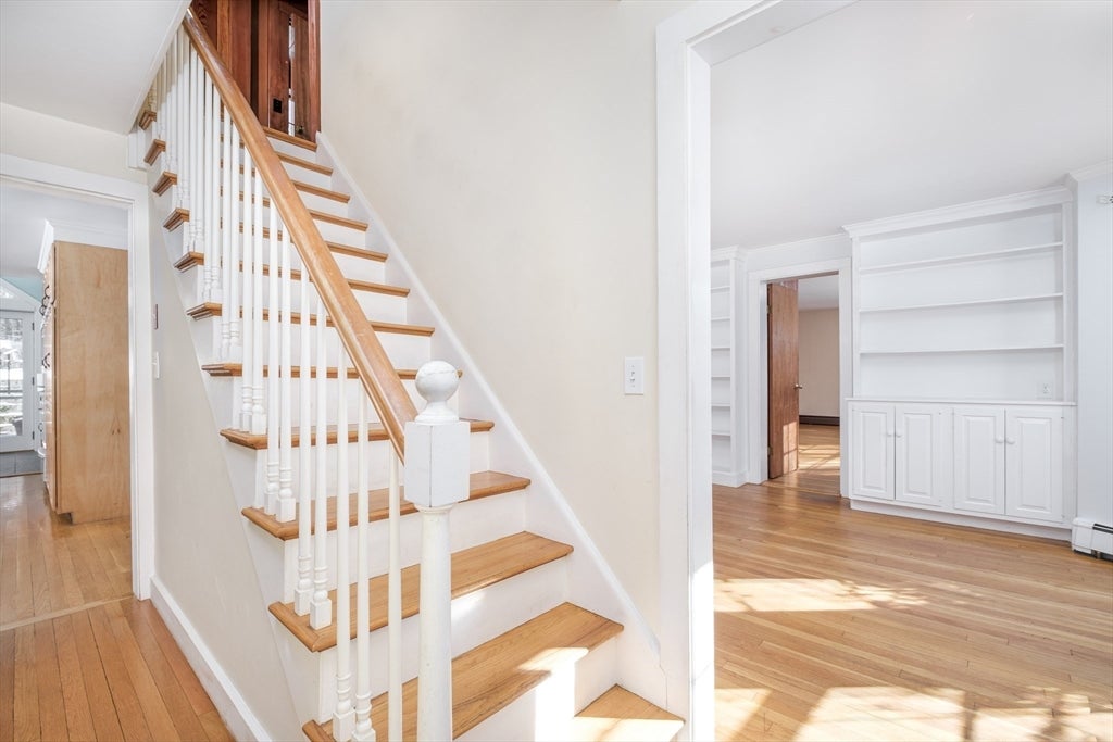 445 Glen Rd.