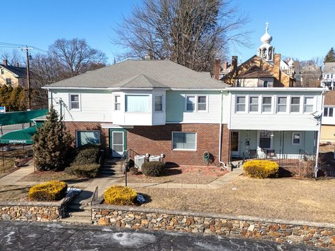 75 Harris Woonsocket RI 02895