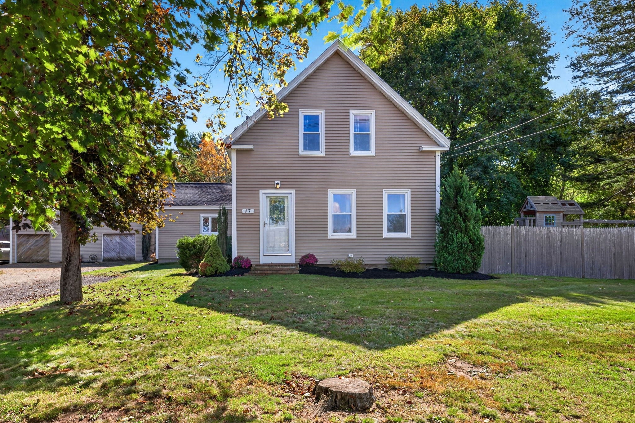 87 River St, Middleboro, MA Photo #2