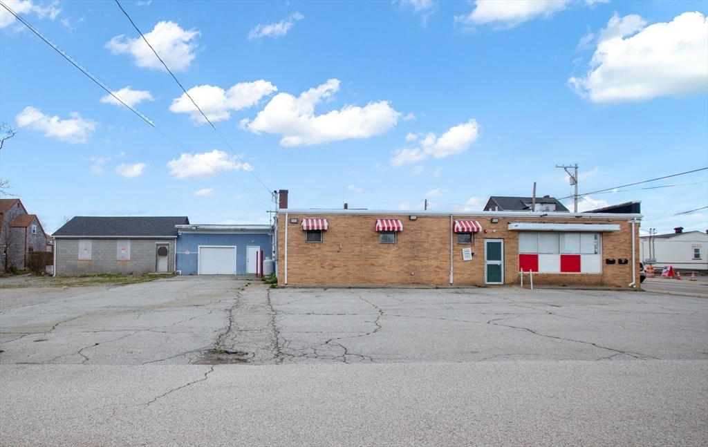 39-43 Main Rd