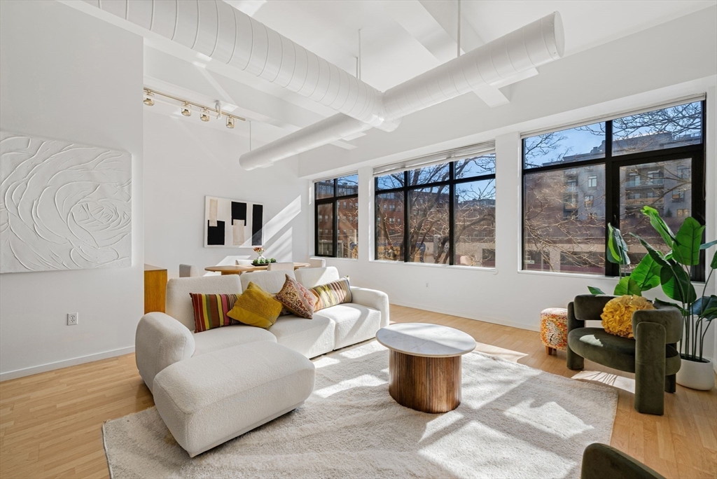 1180-1200 Washington St 213