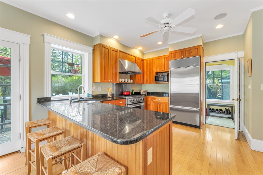 110 Anawan Ave, Boston, MA, 110 Anawan Ave, Boston, MA Photo #5