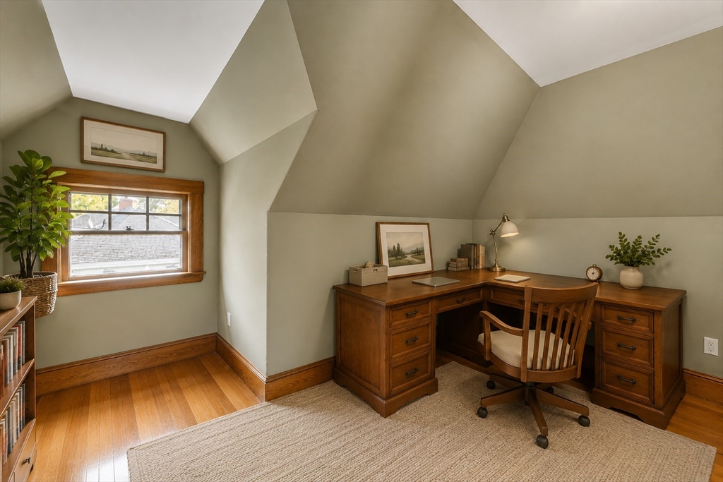 110 Anawan Ave, Boston, MA, 110 Anawan Ave, Boston, MA Photo #29