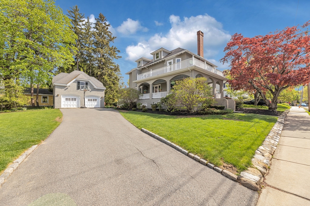 110 Anawan Ave, Boston, MA, 110 Anawan Ave, Boston, MA Photo #42
