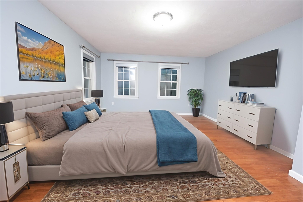 55 Glenrose Ave. 55