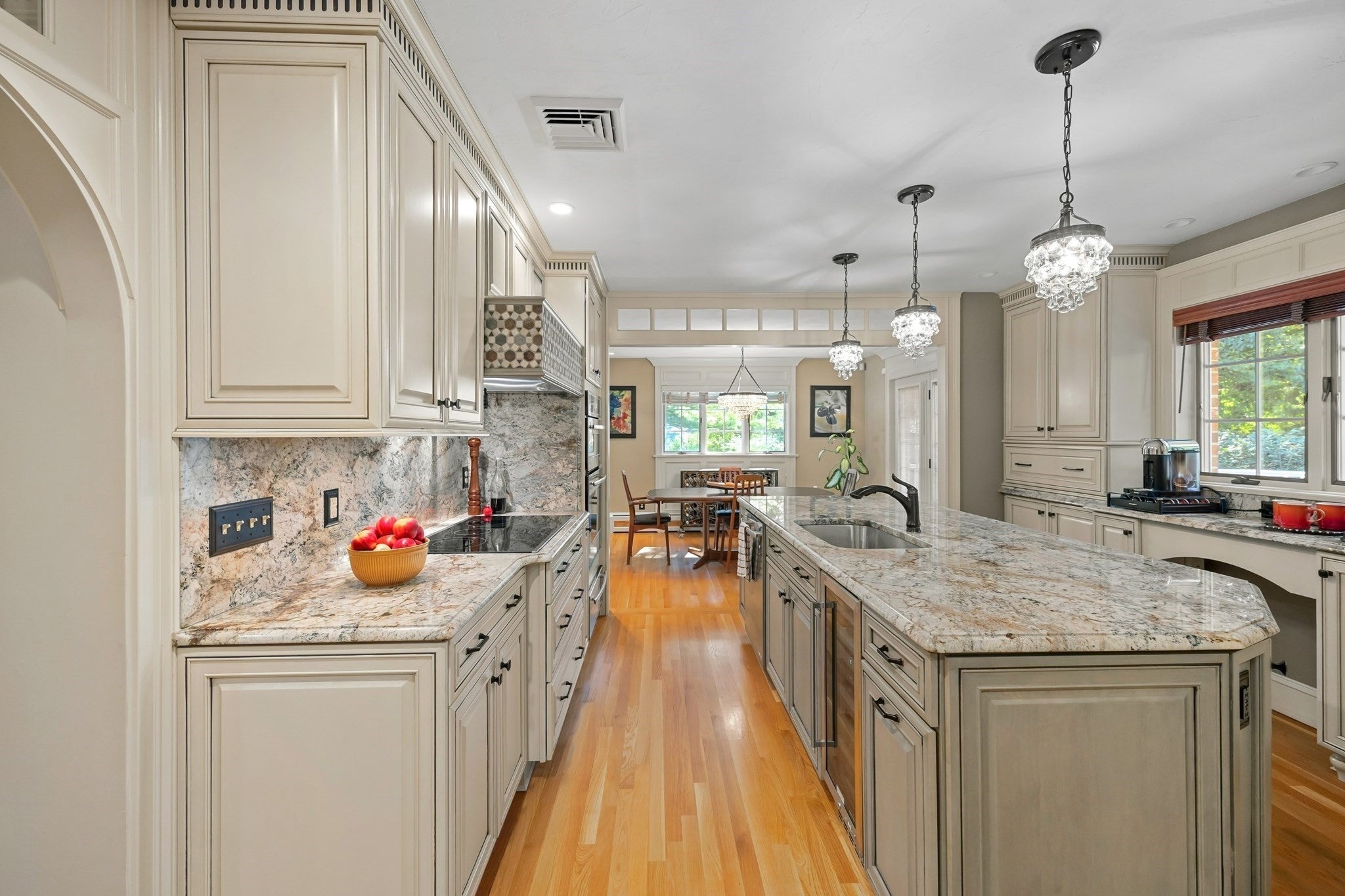 9 Cranbrook Rd, Shrewsbury, MA, 9 Cranbrook Rd, Shrewsbury, MA Photo #10