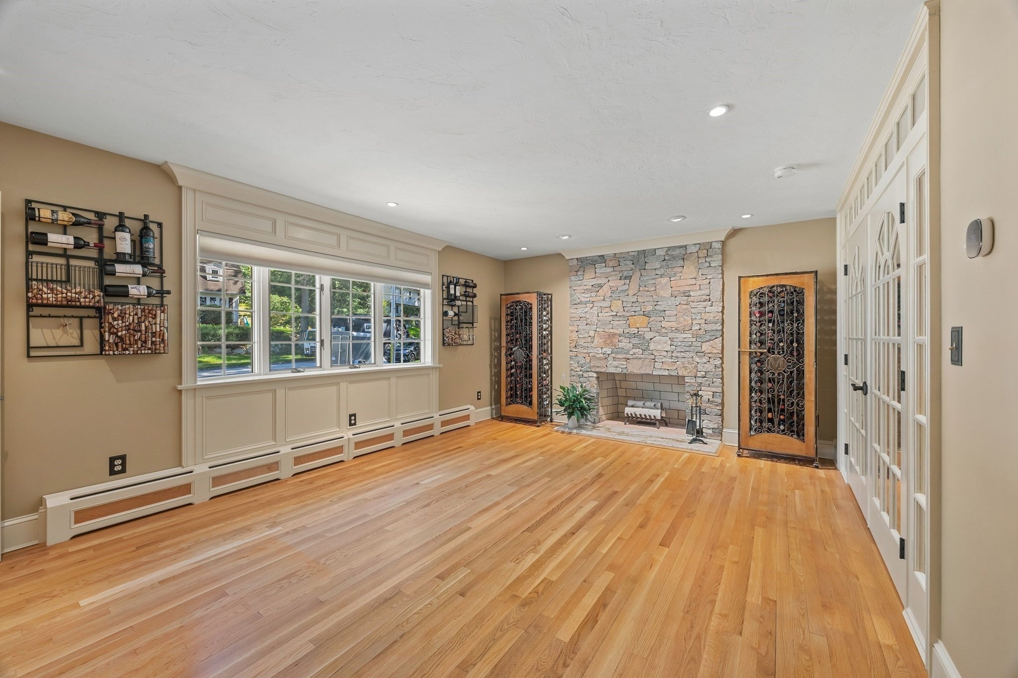 9 Cranbrook Rd, Shrewsbury, MA, 9 Cranbrook Rd, Shrewsbury, MA Photo #4