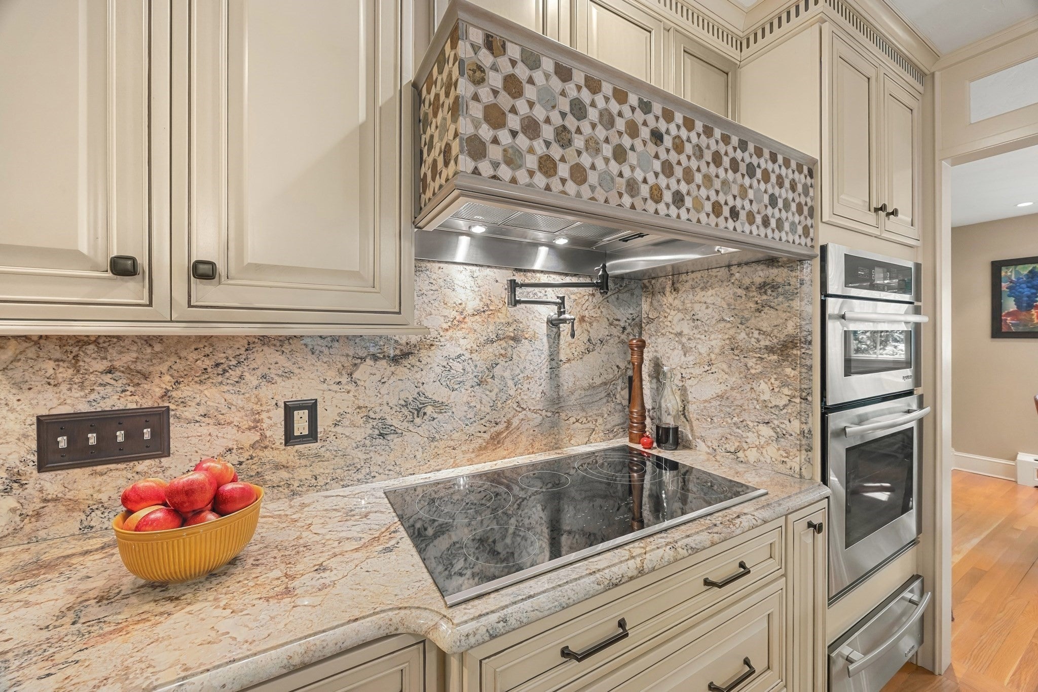 9 Cranbrook Rd, Shrewsbury, MA, 9 Cranbrook Rd, Shrewsbury, MA Photo #9
