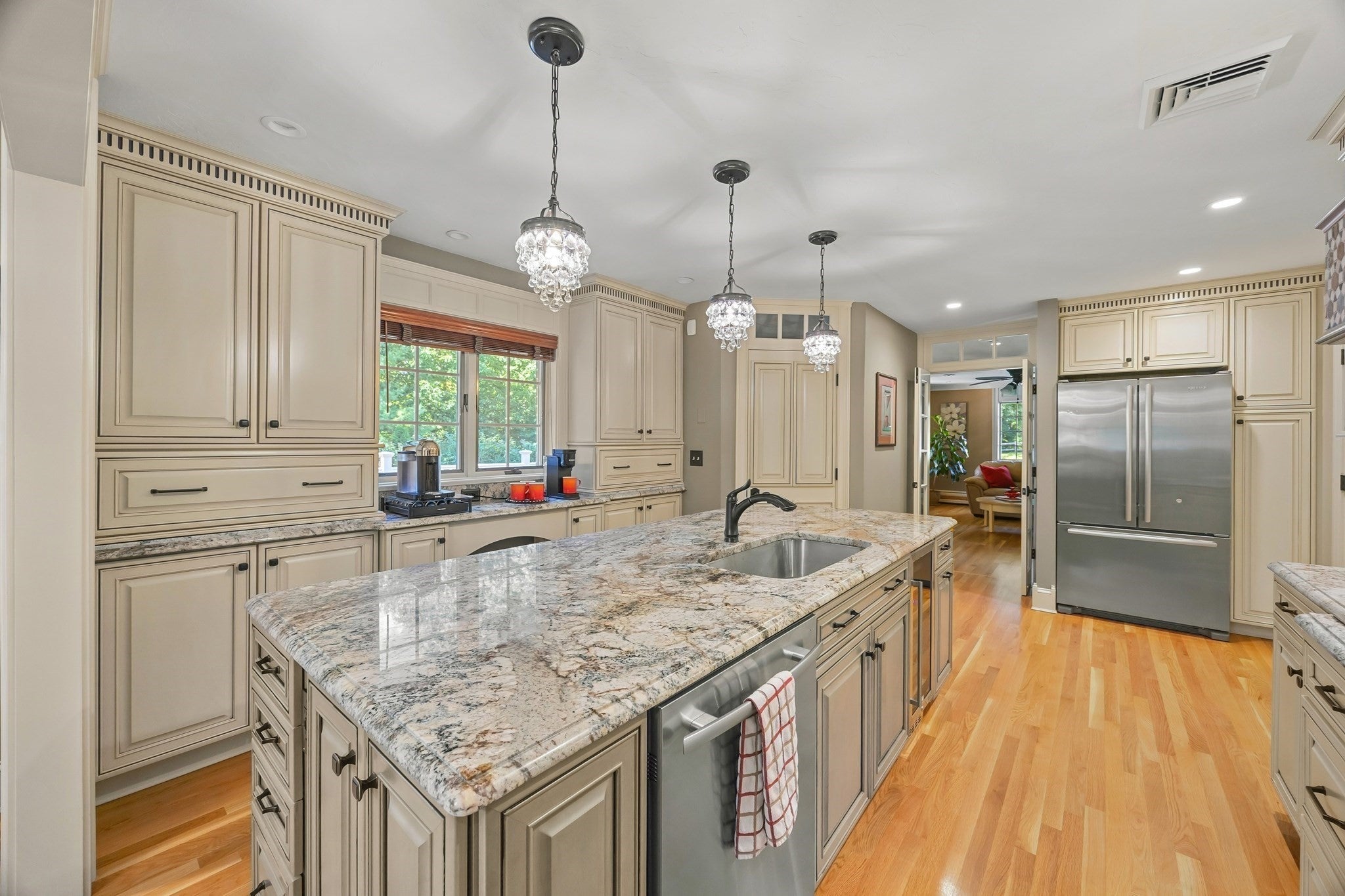 9 Cranbrook Rd, Shrewsbury, MA, 9 Cranbrook Rd, Shrewsbury, MA Photo #8