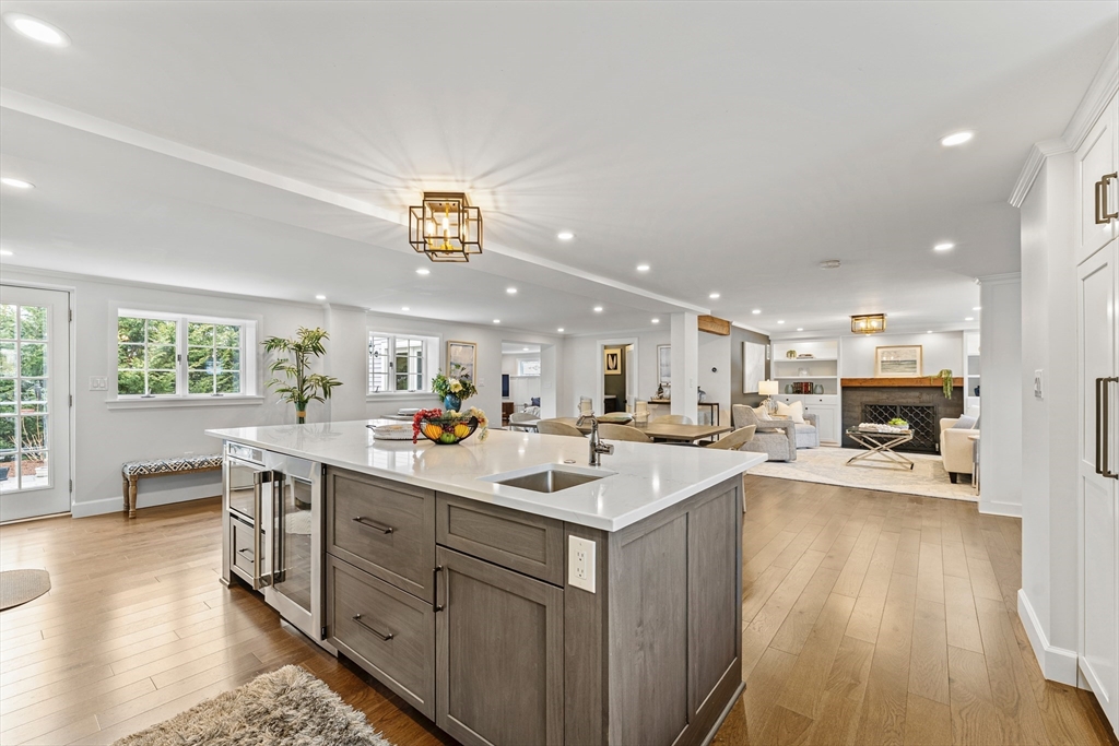 7 Broad Meadow Rd