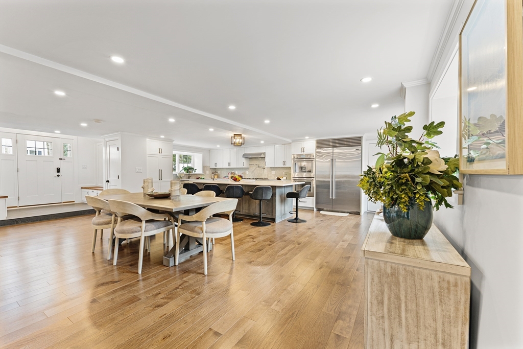 7 Broad Meadow Rd