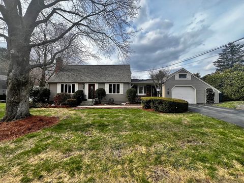 6 Mayfield Rd Auburn MA 01501