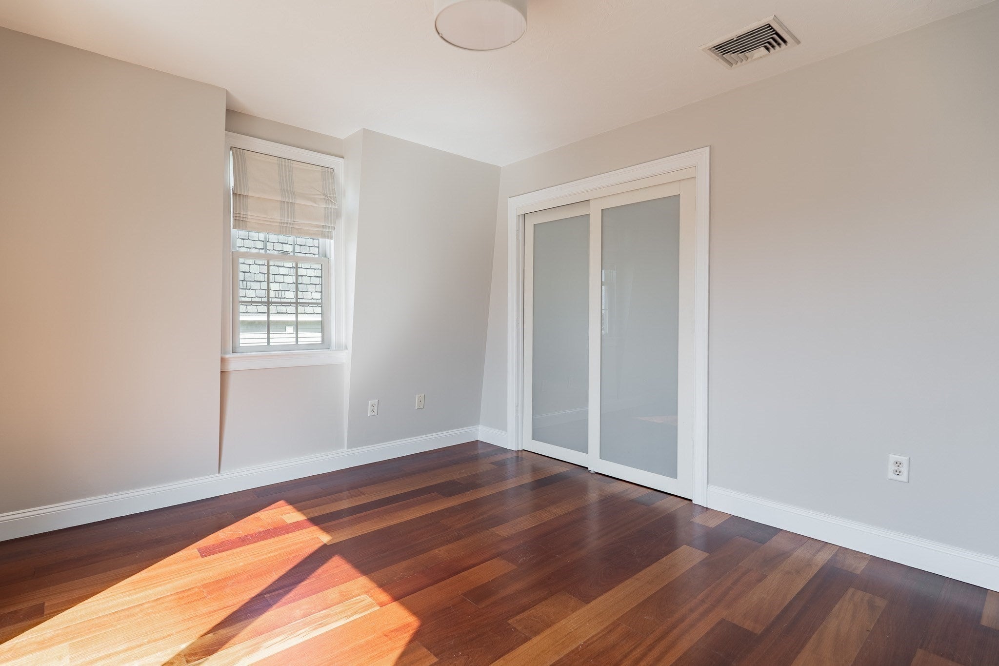 242 Bunker Hill St #2, Boston, MA, 242 Bunker Hill St #2, Boston, MA Photo #25