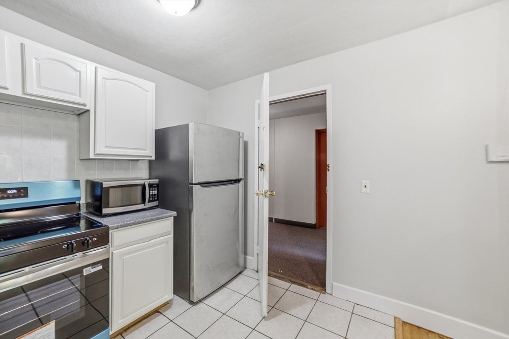 14 Riverside St #2-1, Watertown, MA Photo #8
