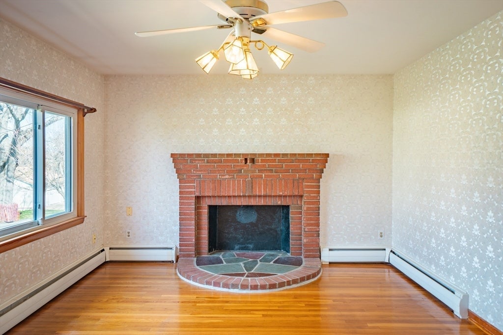 7 Cedarcrest Rd, Salem, MA, 7 Cedarcrest Rd, Salem, MA Photo #7